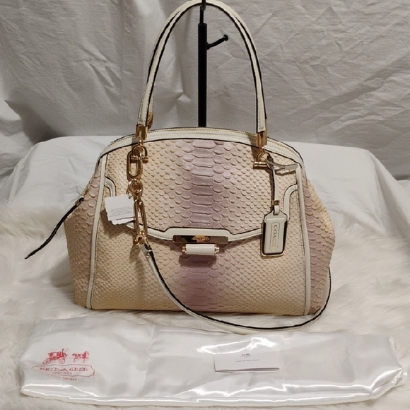 NWT Authentic Coach Madison Pinnacle Python Embossed Dome Satchel - Picture 1 of 15